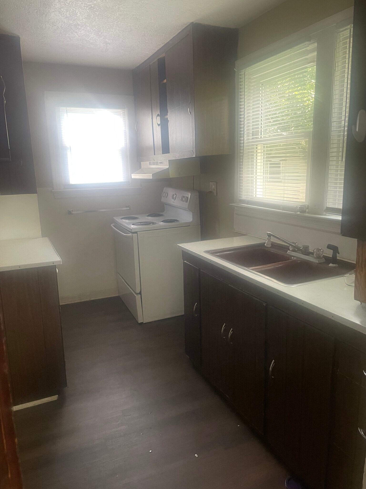 Kitchen - 2938 S 6th St