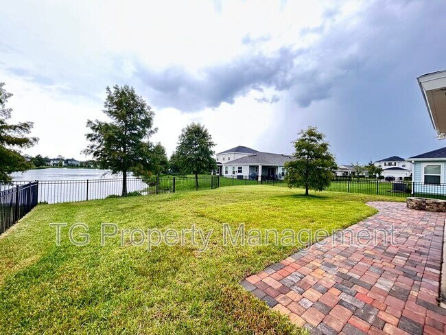 Building Photo - 102 Bluejack Ln