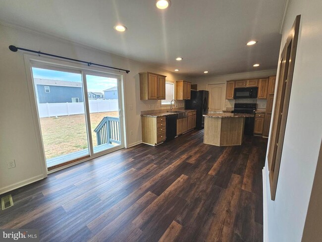 Building Photo - 86 Metz Dr