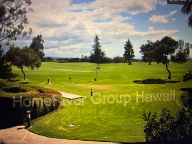Building Photo - 2 Bedroom / 2 Bath Loft Condo on Golf Course