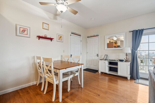 Building Photo - 15 K St