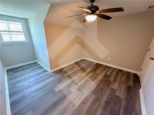 Building Photo - 3670 Gravitt Rd