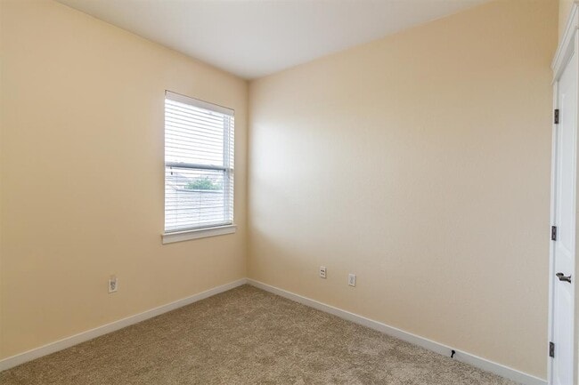 Building Photo - 2241 Zach Scott St