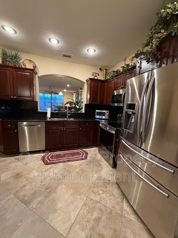 Building Photo - 17560 Brickstone Loop