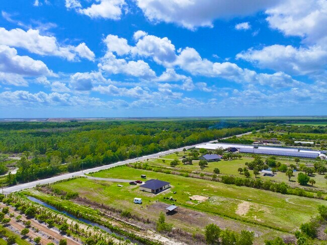 Building Photo - 20365 Marie Ct