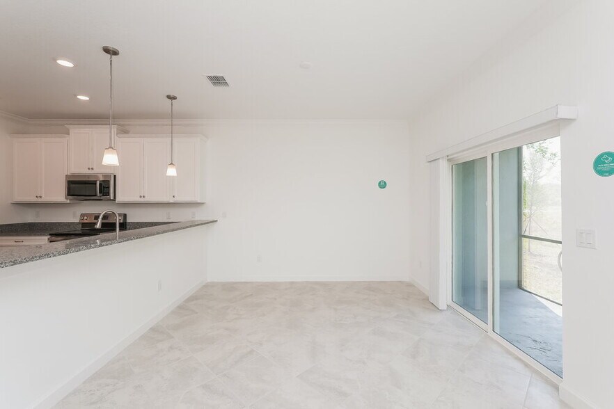Building Photo - 17512 Radiant Shine Wy
