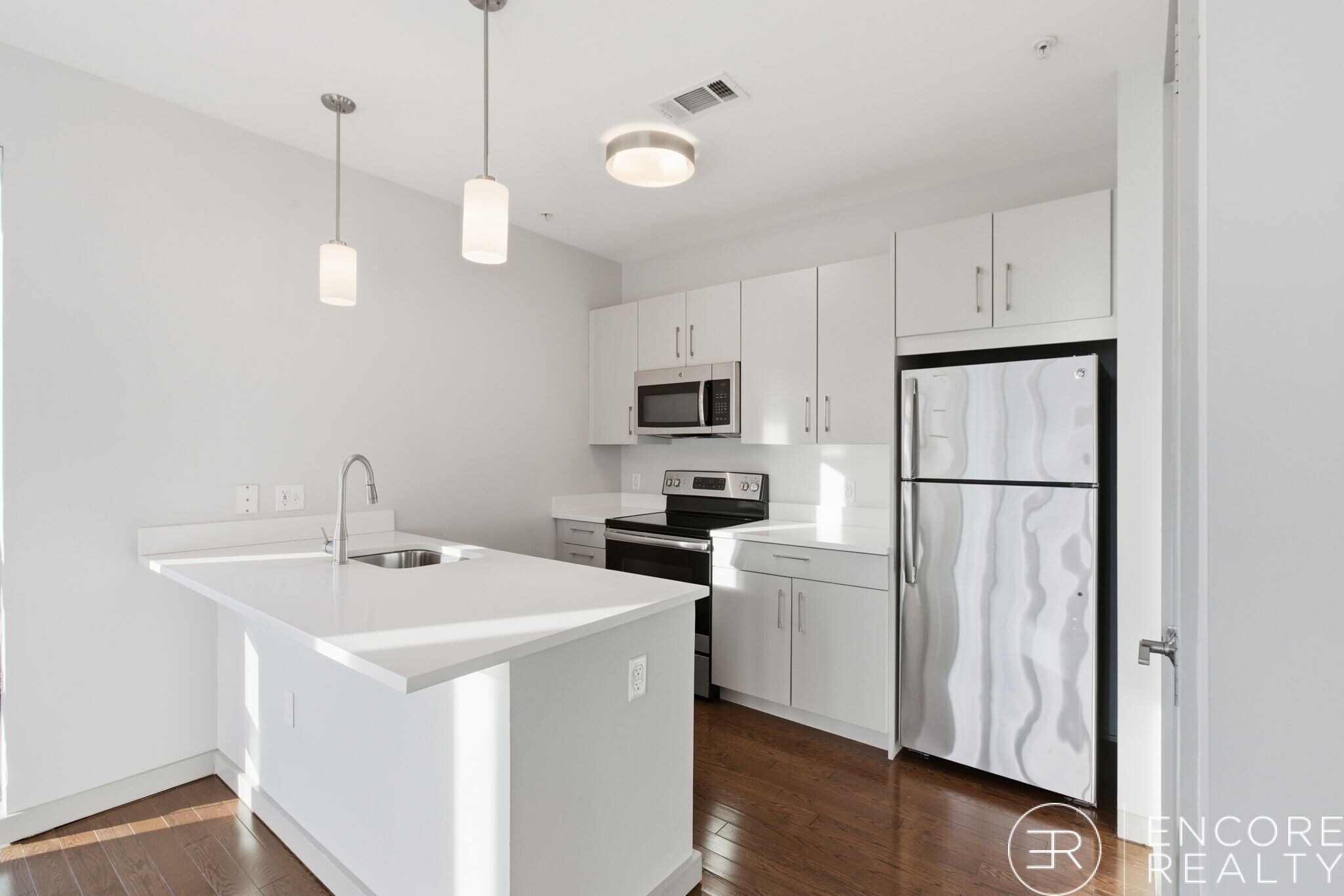 Building Photo - 40A Marion St