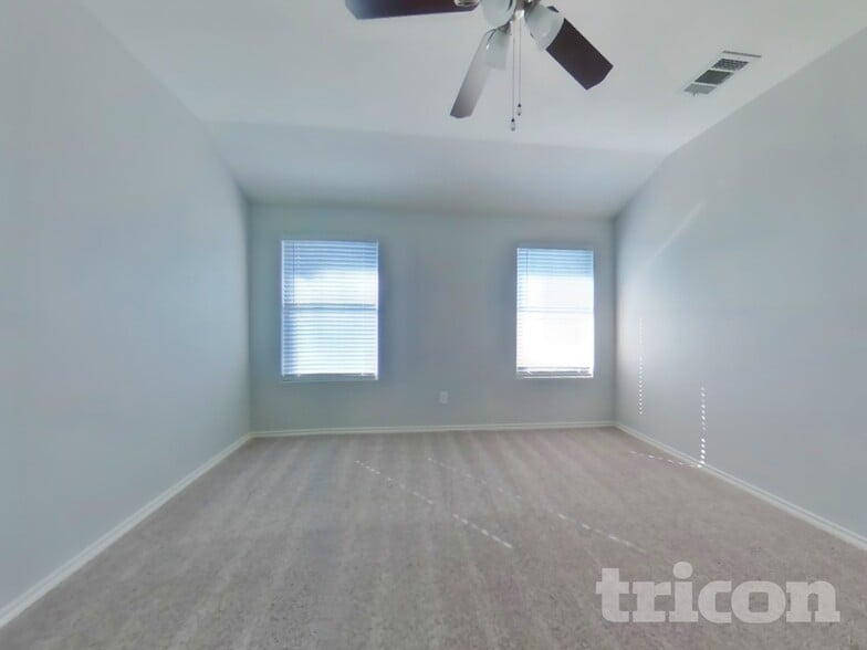 Building Photo - 12809 Carpenter Ln