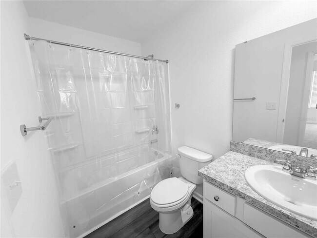 Building Photo - 6158 Daerr Rdg St