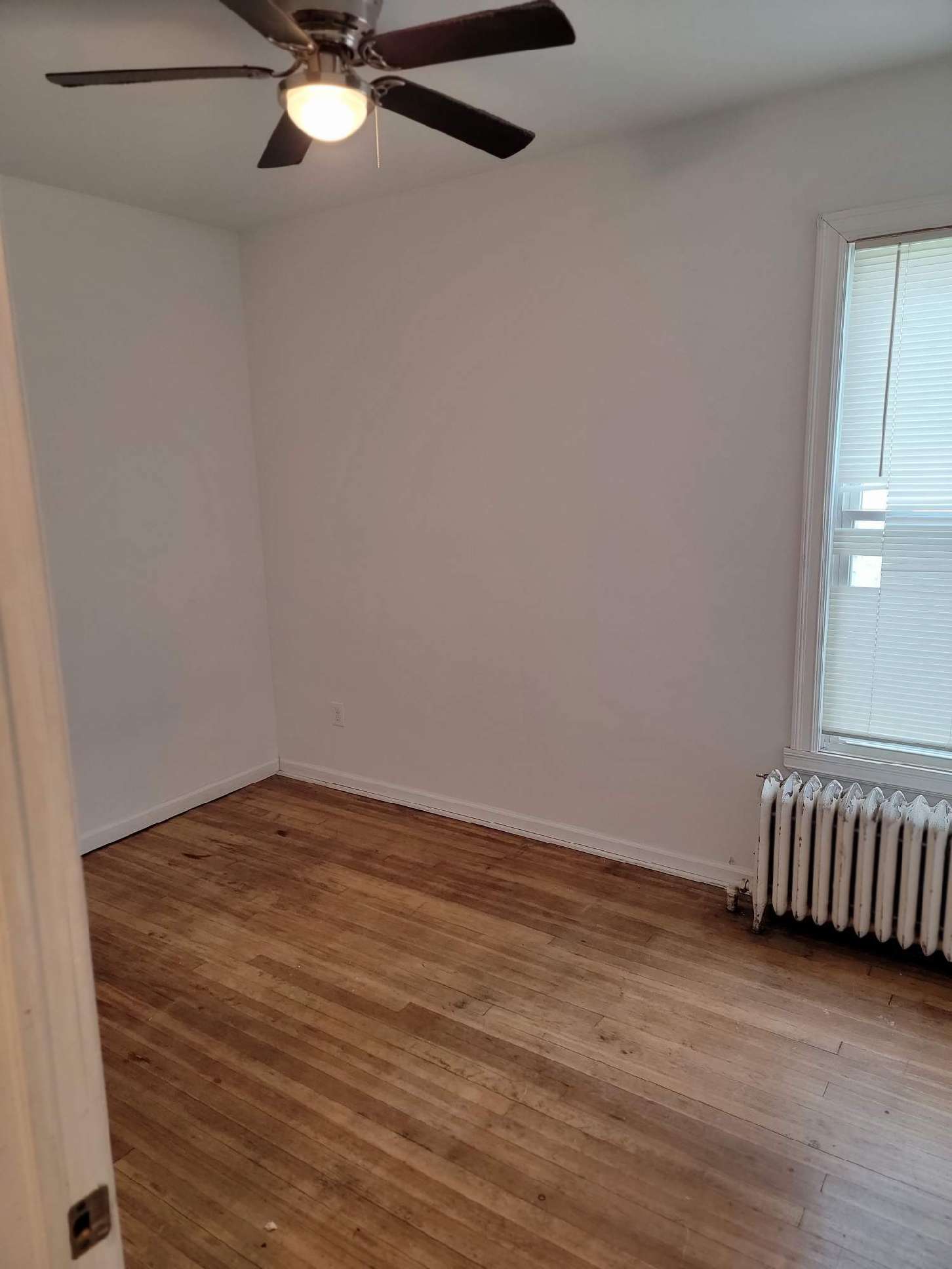 Building Photo - 211 Ontario St