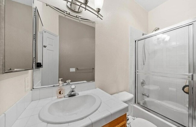 Building Photo - 259 Vista Del Mar Ct