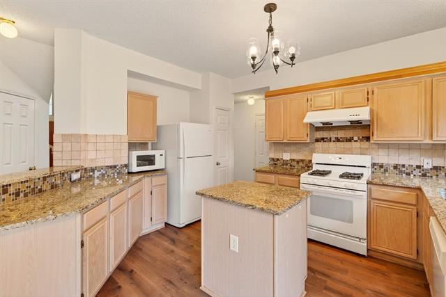 Building Photo - 3100 Verbena Dr
