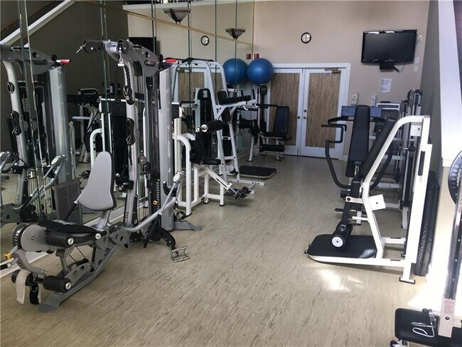 Building Photo - 3777 Peachtree Rd NE