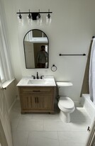 Building Photo - 939 Delaware Ave