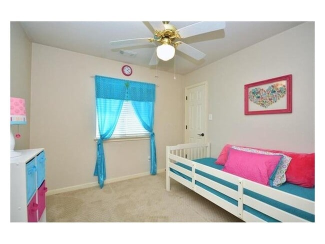 Building Photo - 1819 Rosenborough Ln N