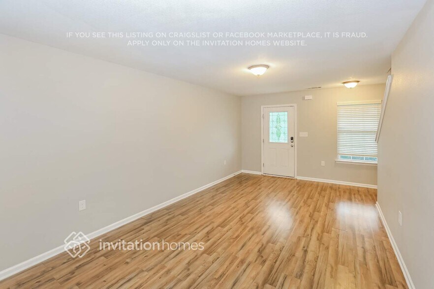 Building Photo - 4267 Tucker Chase Drive