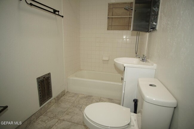 Building Photo - 8300 Mt Everest Dr