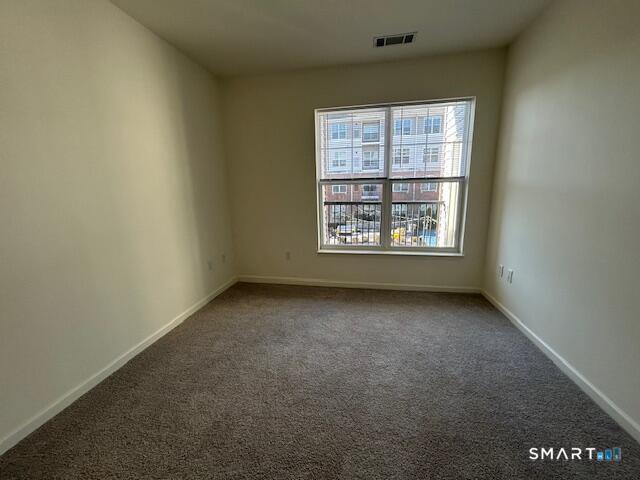 Building Photo - 10 Norden Pl