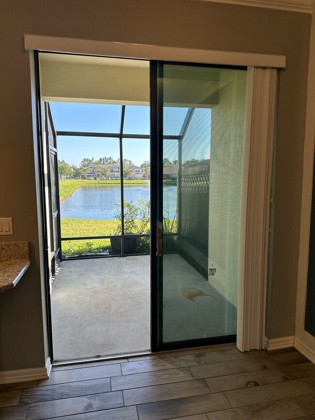 Building Photo - 9119 Carolina Wren Dr