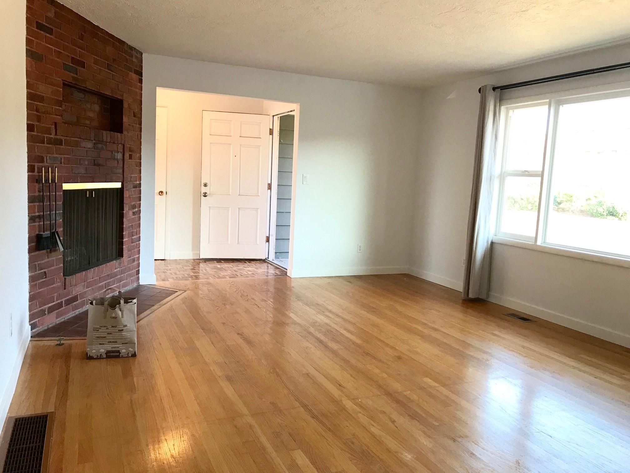 Living Room 1 - 12815 NE Fremont St