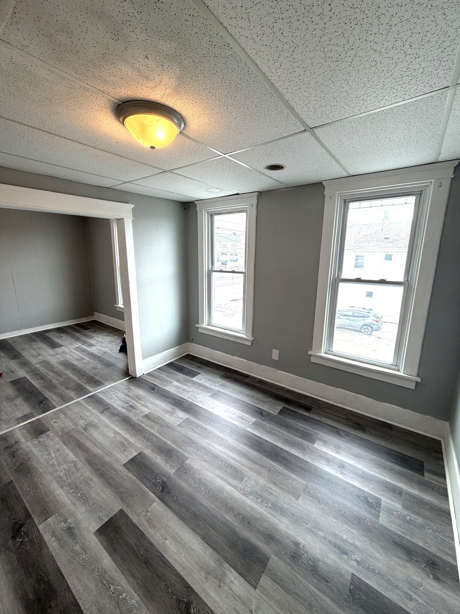 Building Photo - 124 E 21st St