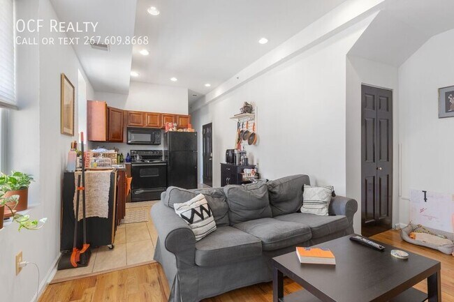 Primary Photo - 1401 S 15th St