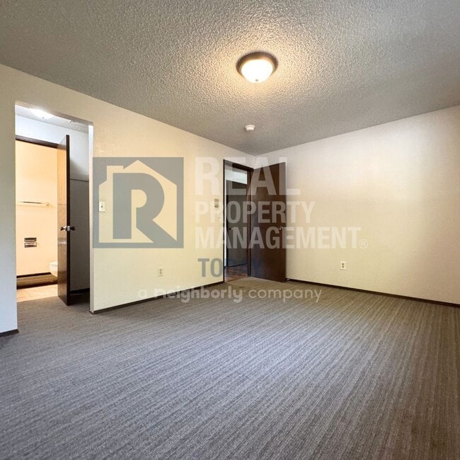 Building Photo - Wheeler - 4644 (Cascade Group)