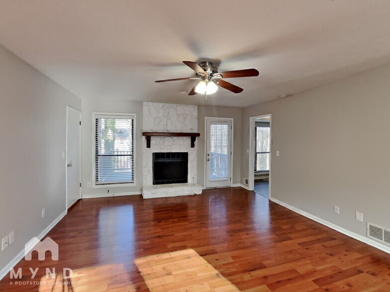 Building Photo - 1253 Blazing Ridge W SW