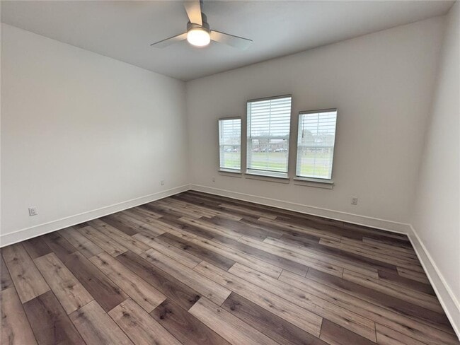 Building Photo - 424 Stagecoach Trail