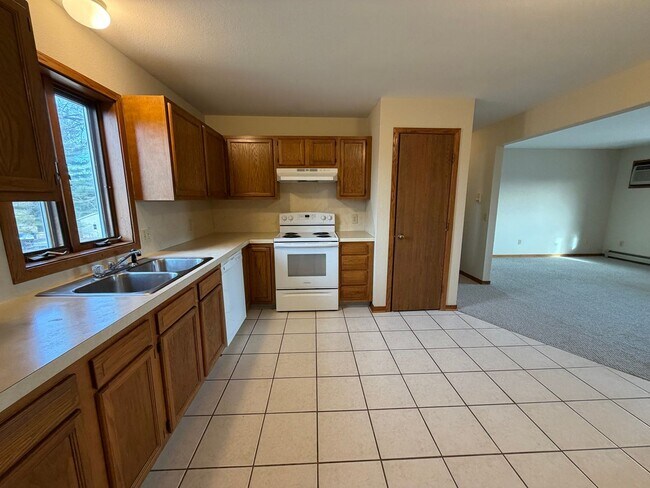 Building Photo - Two Bedroom Apartment - Upper Unit. Byron Center Schools!