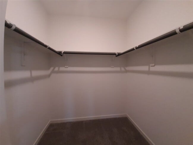 Building Photo - 9881 Grosbeak Ln