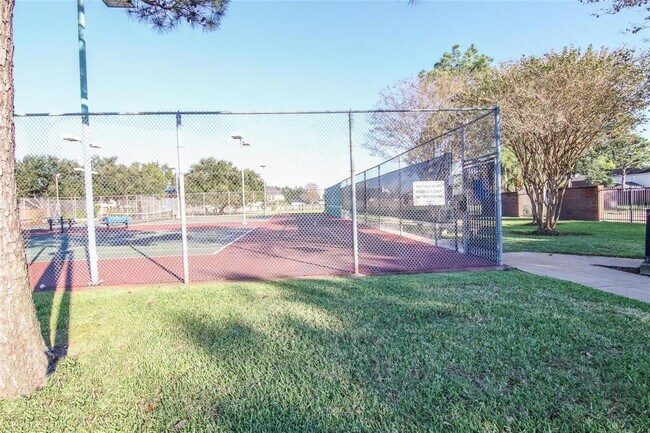 Building Photo - 17415 Hamilwood Dr