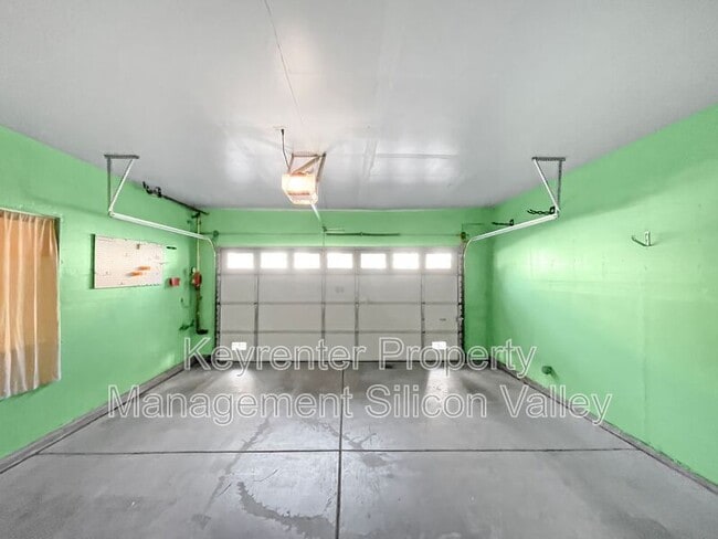 Building Photo - 603 Morningstar