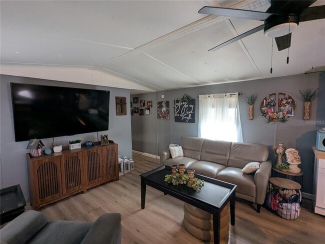 Building Photo - 53 Sunset Cir