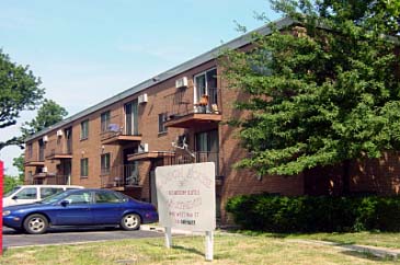 Primary Photo - 96th Street Apartments