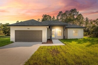 Building Photo - 746 Marion Oaks Manor