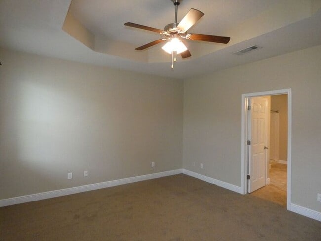Building Photo - 5355 Dalton Cir