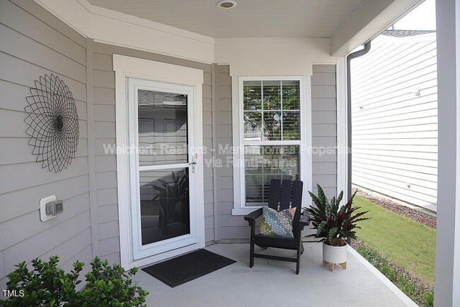 Building Photo - 520 Turnstone Dr