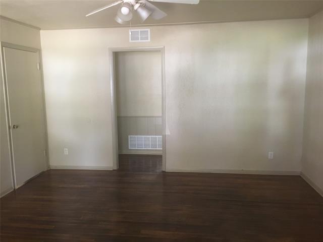 Building Photo - 1142 Green St