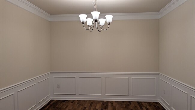 Building Photo - 110 Trotter Rd