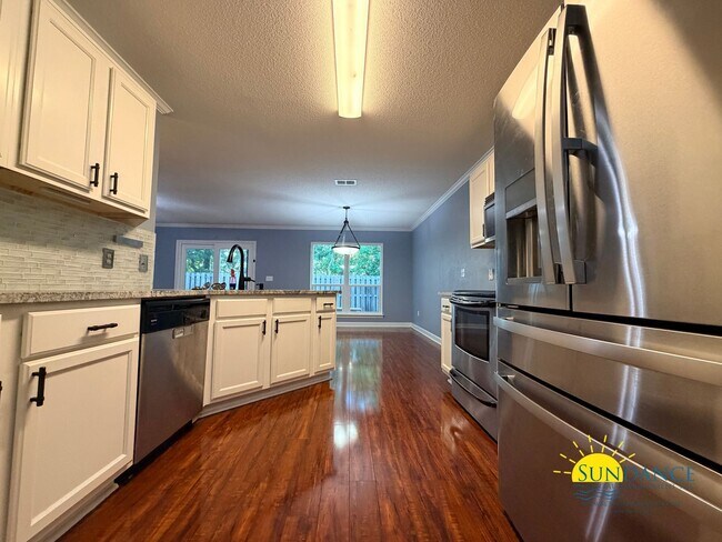 Building Photo - 2705 Apple Blossom Ct