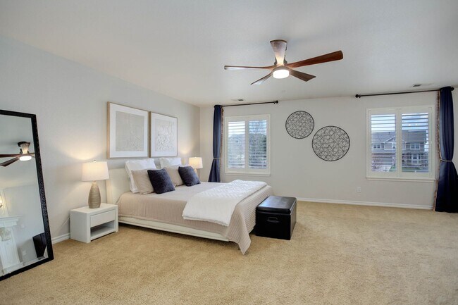 Building Photo - Gorgeous home within the prestigious priva...