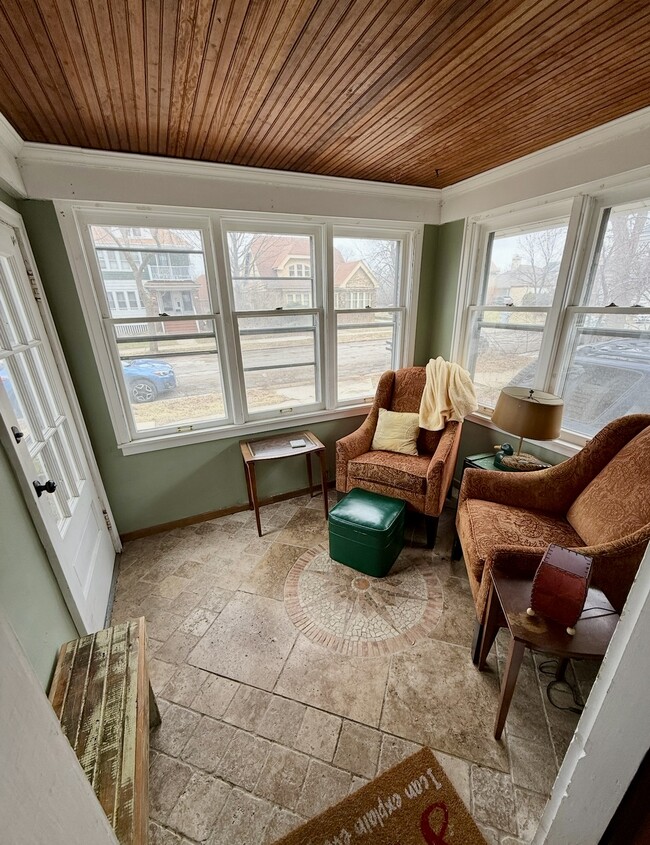Building Photo - 1344 N 58th St