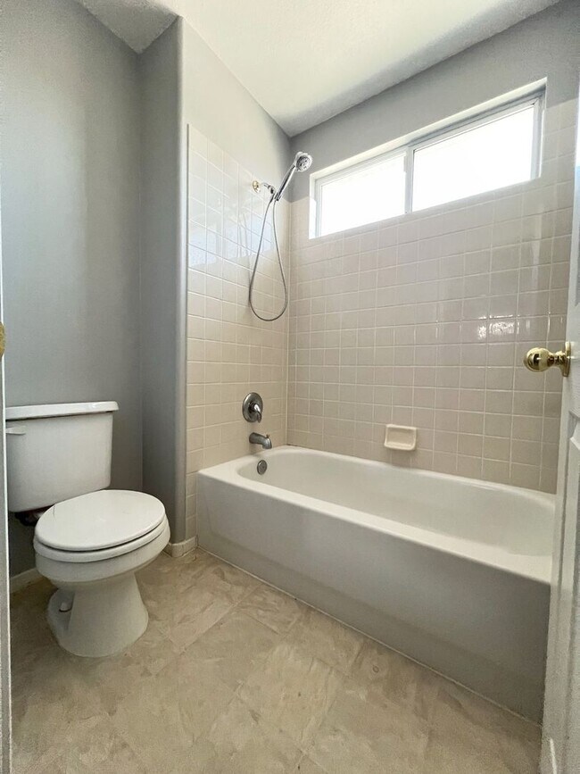 Building Photo - Southwest Rustic Charmet