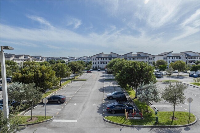 Building Photo - 8039 NW 104th Ave