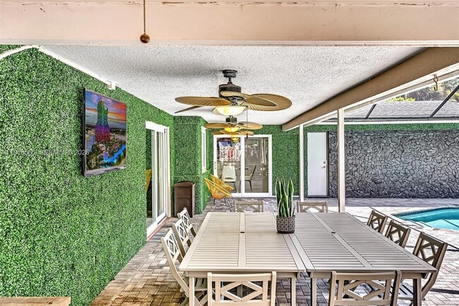 Building Photo - 2191 SW 27th Ln