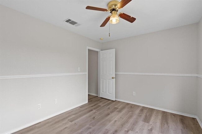 Building Photo - 1512 Curameng Cove