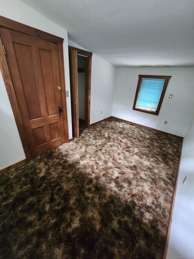 Building Photo - 192 Laurel Hill Dr