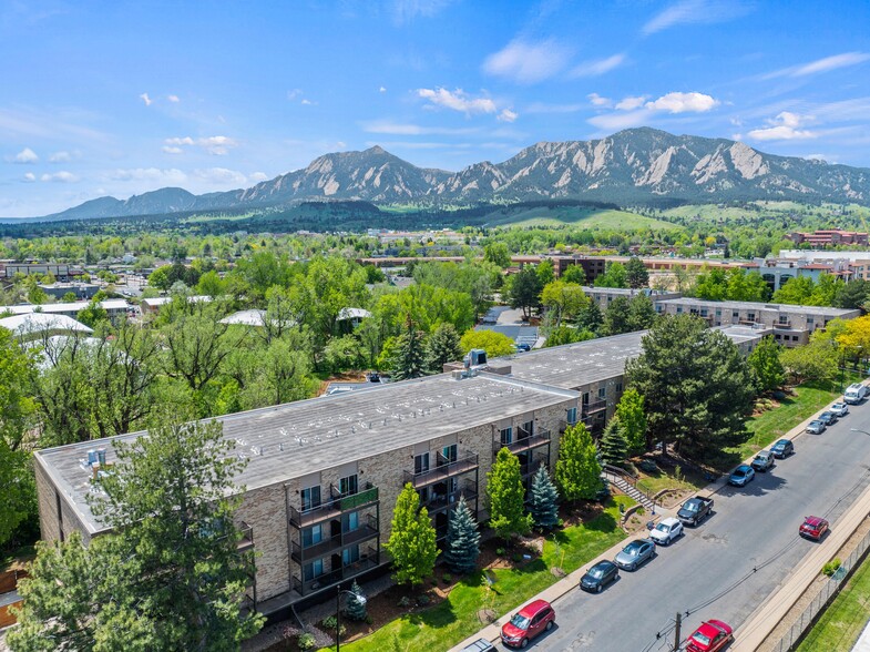 Building Photo - Mountainaire Apartments