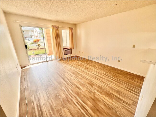 Building Photo - lumiu103